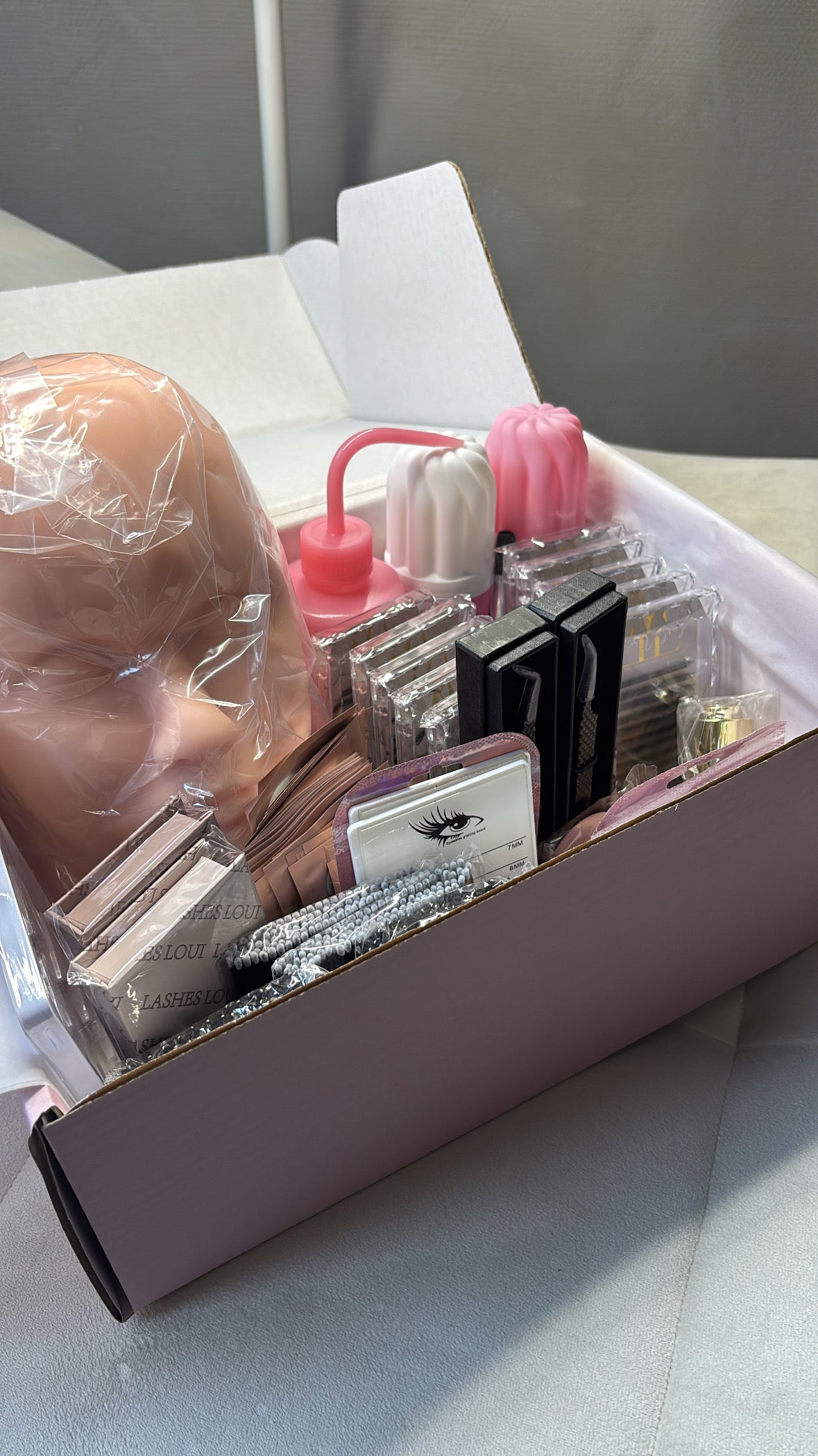 Online Hybrid, Volume & Angel Lashes Kursus